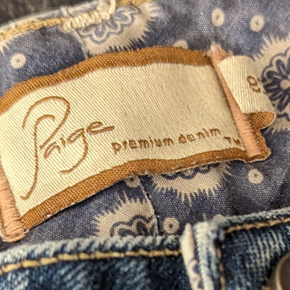 Jeans - Picture 3 of 3